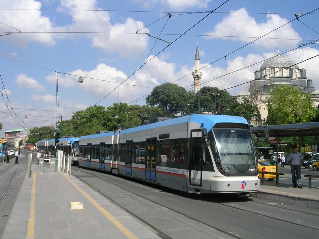 Lika Apart Laleli Istanbul Bagian luar foto